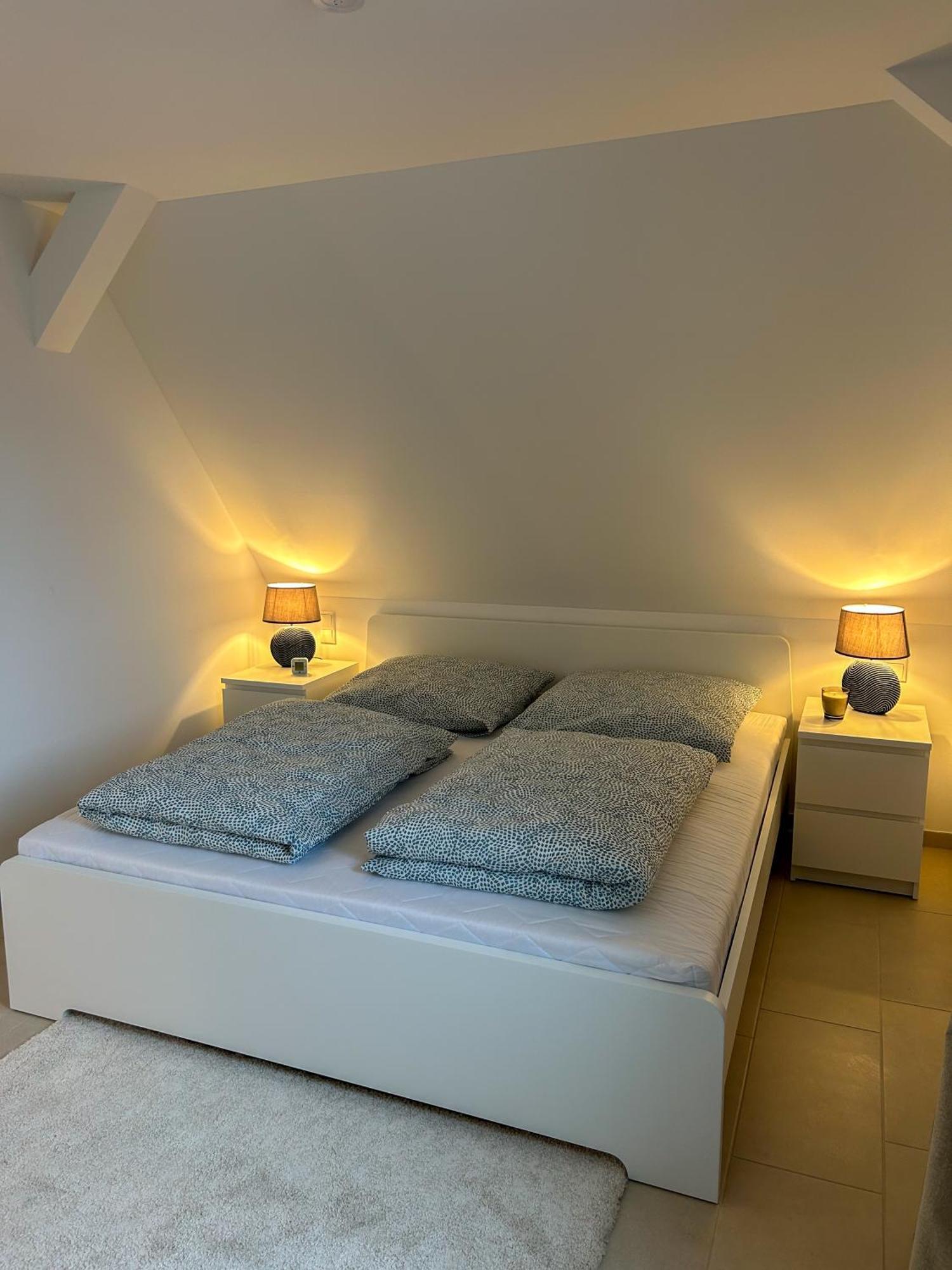Ferienwohnung As5 Two Bamberg - Zentrale Lage Mit Parkplatz Hallstadt Kültér fotó